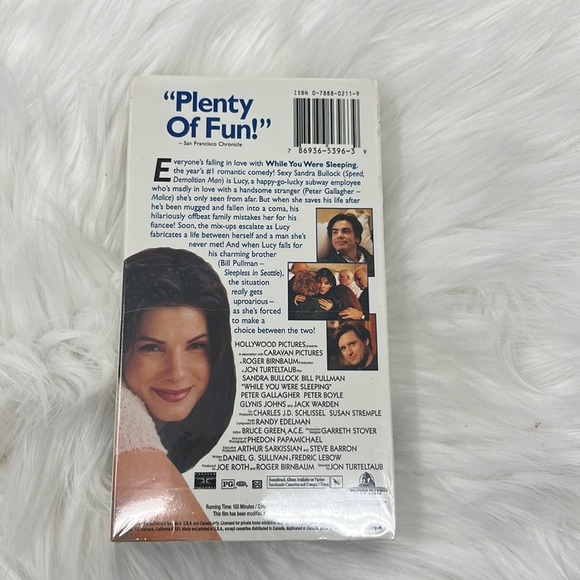 Hollywood Pictures Home Video Sandra Bullock While You Were Sleeping VHS Tape - Picture 3 of 6